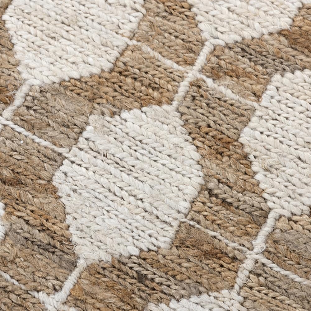 Woven Trends Royal - BNL943 - Contemporary/Modern Style, Geometric Pattern, Pet & Family Friendly, Living Room, Dining Room, Office, Low Pile Hand Made Jute Area Rug in Natural